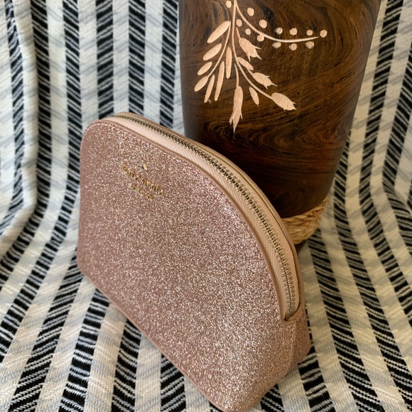 Small dome cosmetic rose gold Kate spade new - Picture 2 of 7